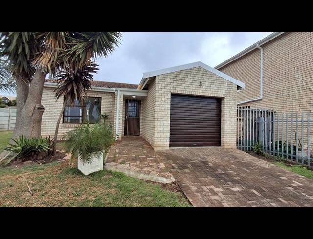 2 BEDROOM HOUSE FOR SALE IN WAVECREST